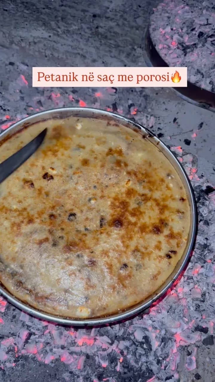 Petanik në saç, i pjekur ngadalë për një shije që të kujton fëmijërinë! — Gatime në saç