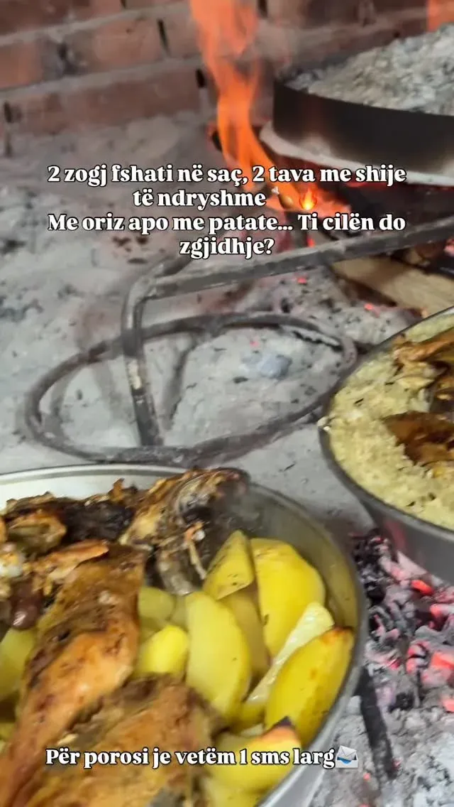 Dy tava me zog fshati, të pjekura ngadalë në saç, me atë aromën që mbush… — Mish & tava