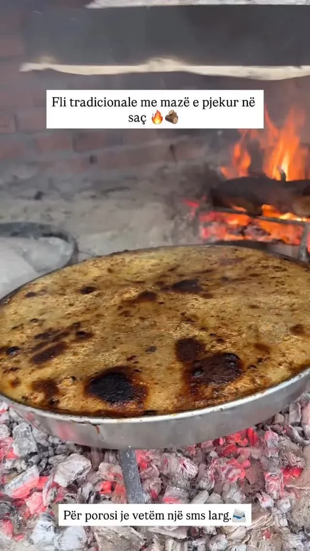 Doliiiii nga saçi… Aromaaa që s’fshihet dot, e ka mbushur gjithë fshatin… — Gatime në saç