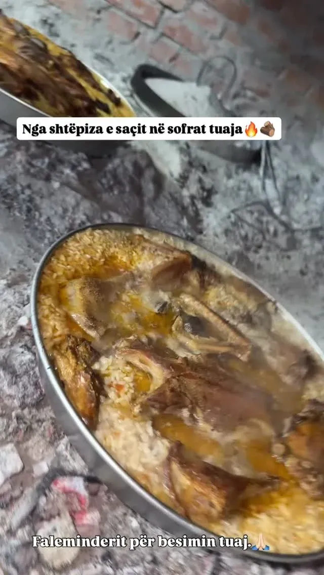 Nga shtëpiza e saçit… në sofrat tuaja Një pjesë e porosive të sotme: 2… — Procesi
