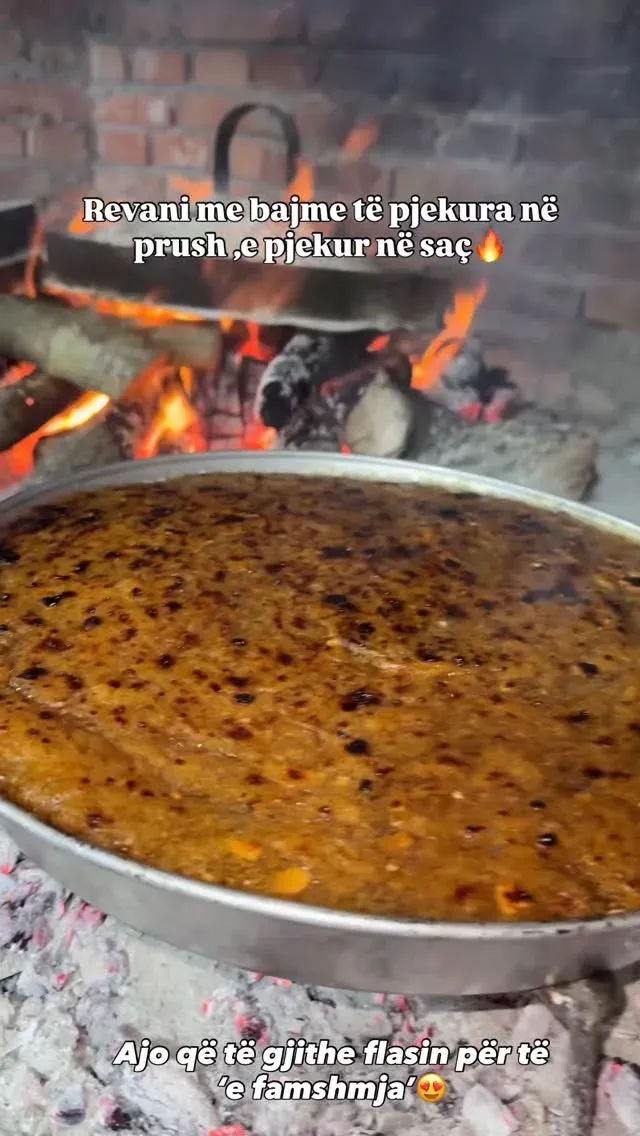 Një revani që nuk ngjan me asnjë tjetër… Bajame të pjekura n, aroma e… — Porosi