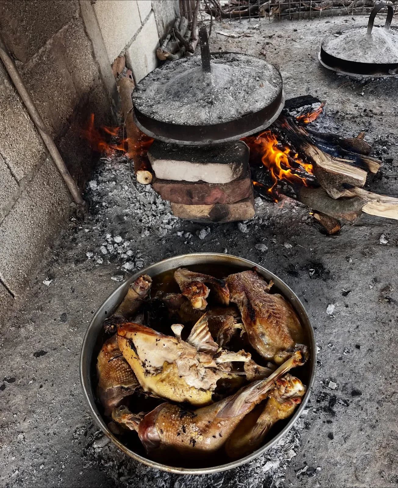 Një javë mes aromash saçi dhe punësh me zemër Çdo ditë nis herët mes… — Procesi, pamja 3