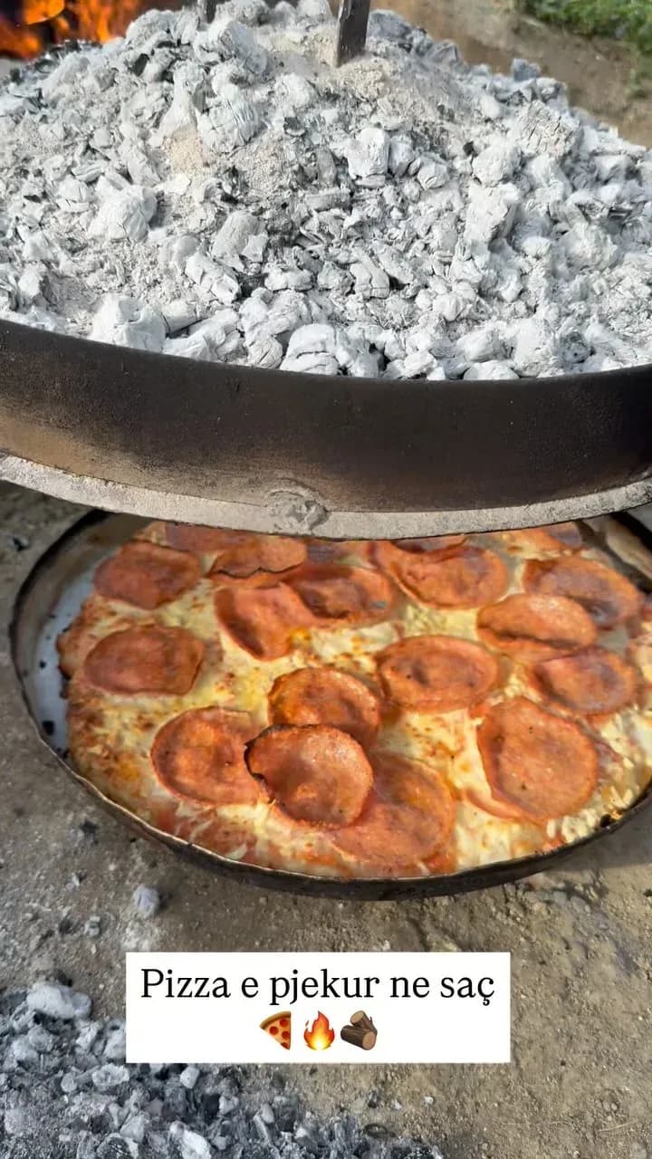 Pershendetje njerez te mire Ja ku jam përsëri me kolegun tim Dhe gjëja që… — Tradita