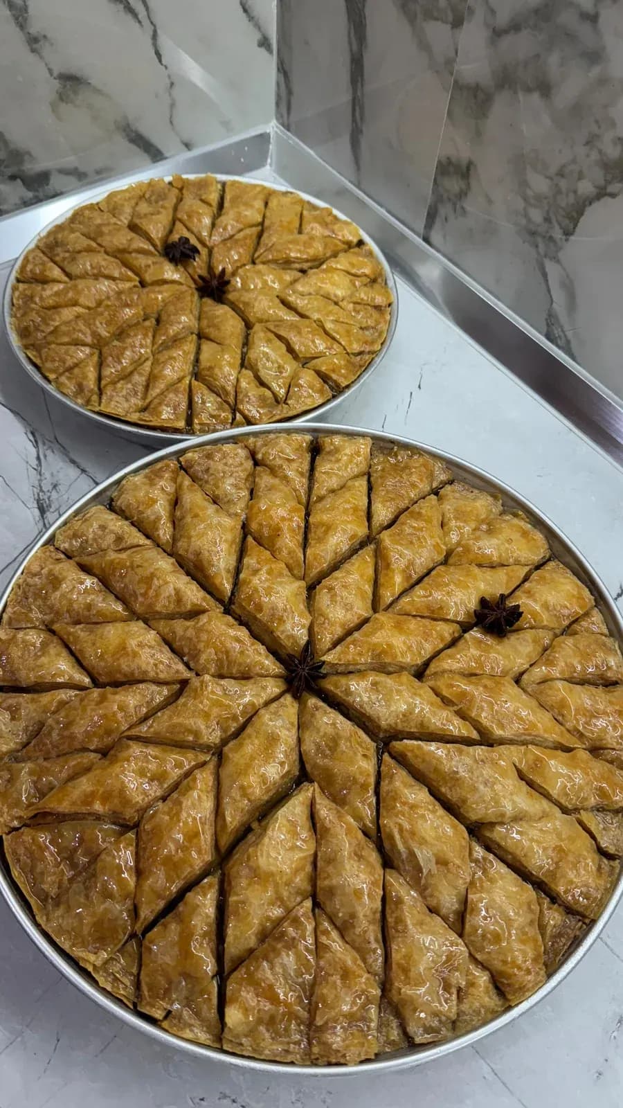 Bakllavat gati per tu derguar Porosit behen 2-3 ditë perpara,per arsye te… — Porosi