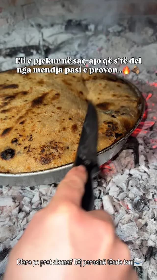 Ka shije që flasin pa fjalë… Flija ky lloj gatimi që s’të fal lehtësi. — Porosi