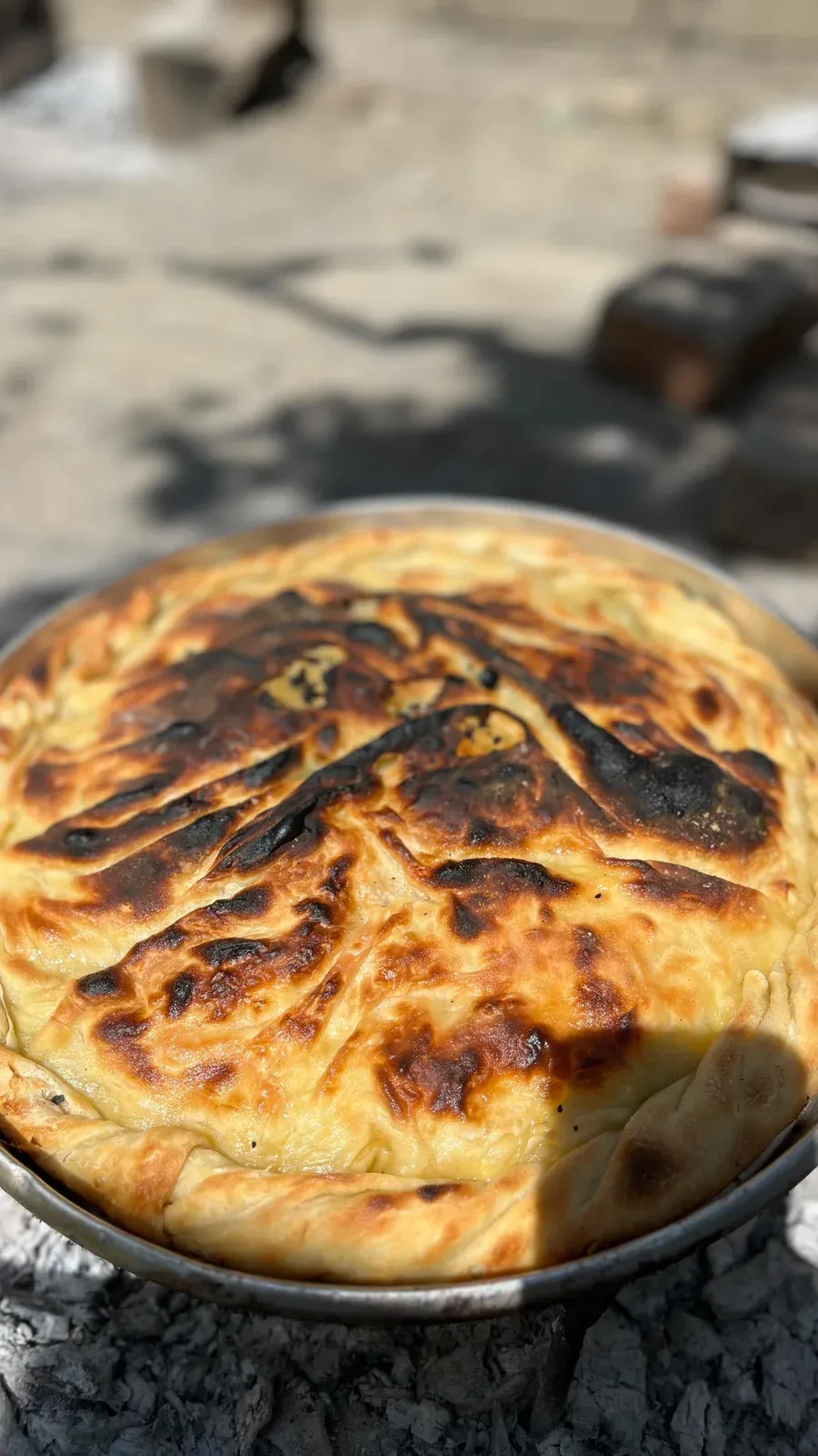 Dhe radhaa e byrekut në saç Sipas kërkesës së klientit: Gjysem me lakra te… — Porosi
