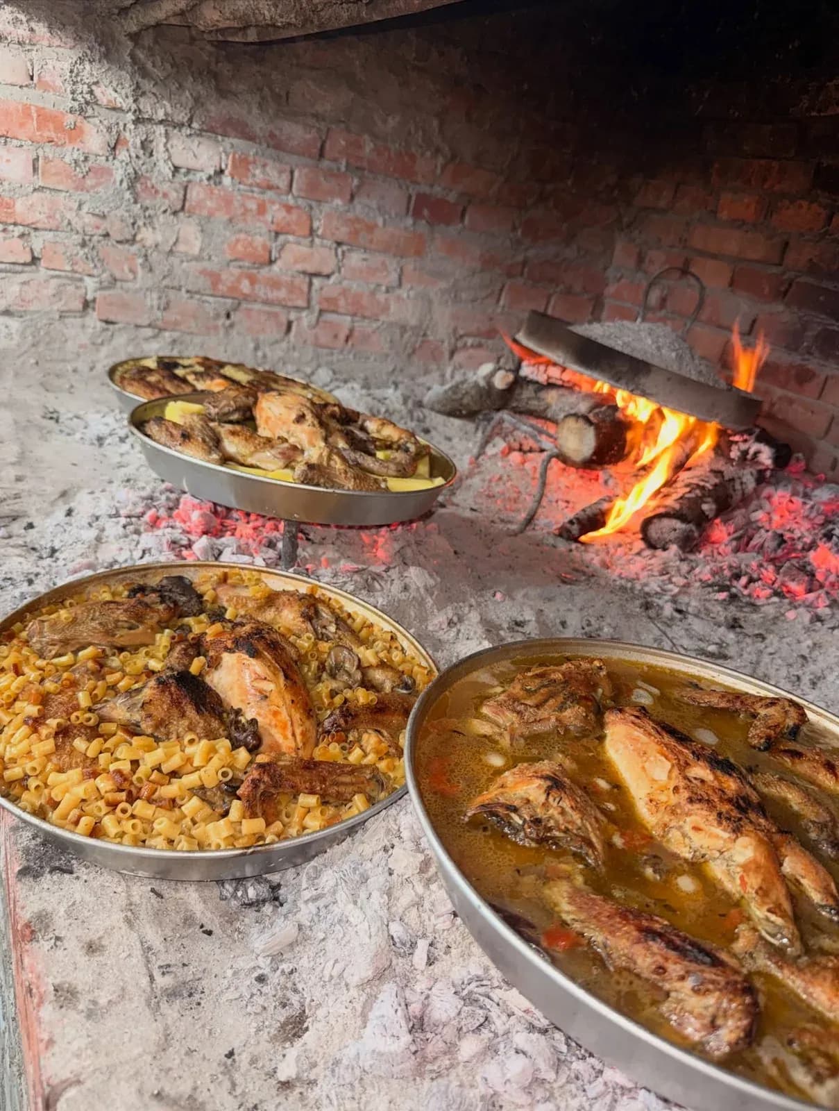 Shkurti iku aq shpejt sa mezi arrita të mbledh këto momente të punës në… — Ëmbëlsira, pamja 4