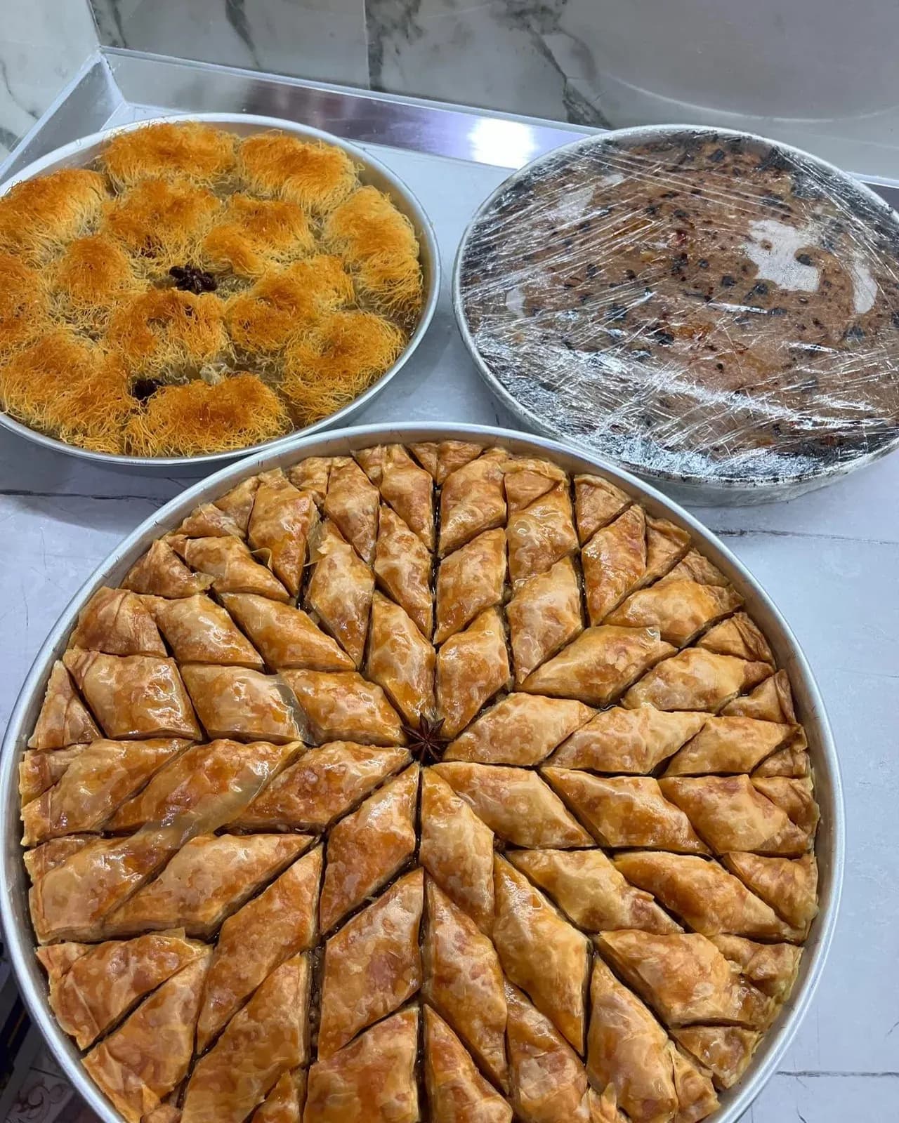 Kur cilesia dhe dashuria ne çdo detaj bejne të flasin vete . — Ëmbëlsira, pamja 1