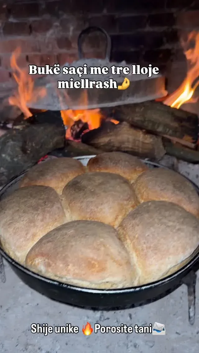 Bukë saçi me tre lloje miellrash. — Gatime në saç