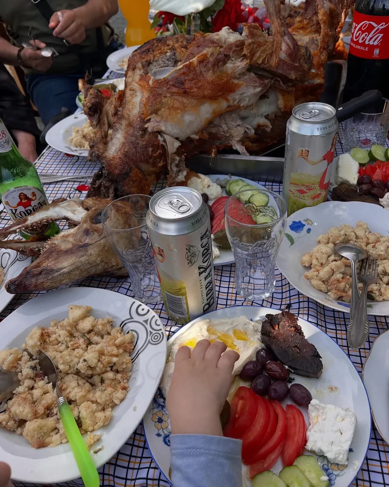 ___PASHKË 2025 Pashkë me ata që ma mbushin shpirtin. — Tradita, pamja 3