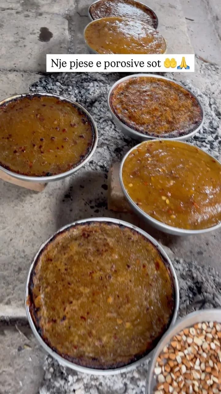 Aromë pune, shije pasioni… një tjetër ditë e mbushur me porosi! — Porosi