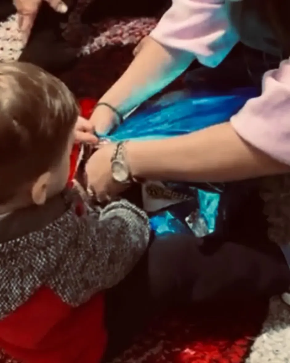 1 Janar Kemi nisur vitin te babi – aty ku ndjen ngrohtësinë e vërtetë dhe… — Tradita, pamja 6