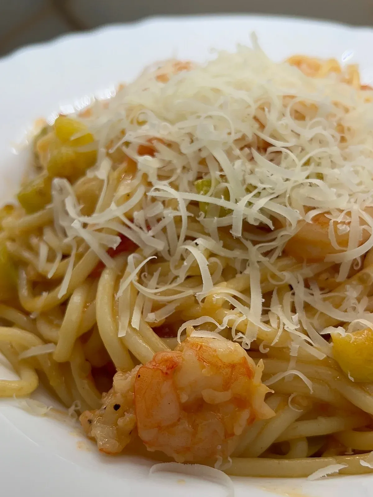 Spageti me karkaleca, domatini & kungull Një pjatë e lehtë, aromatike dhe… — Nga kopshti, pamja 2