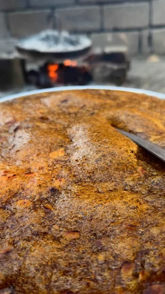Kur lodhja bëhet ëmbëlsirë… Kur aroma e saçit të kujton rrënjët… Kjo është… — Ëmbëlsira