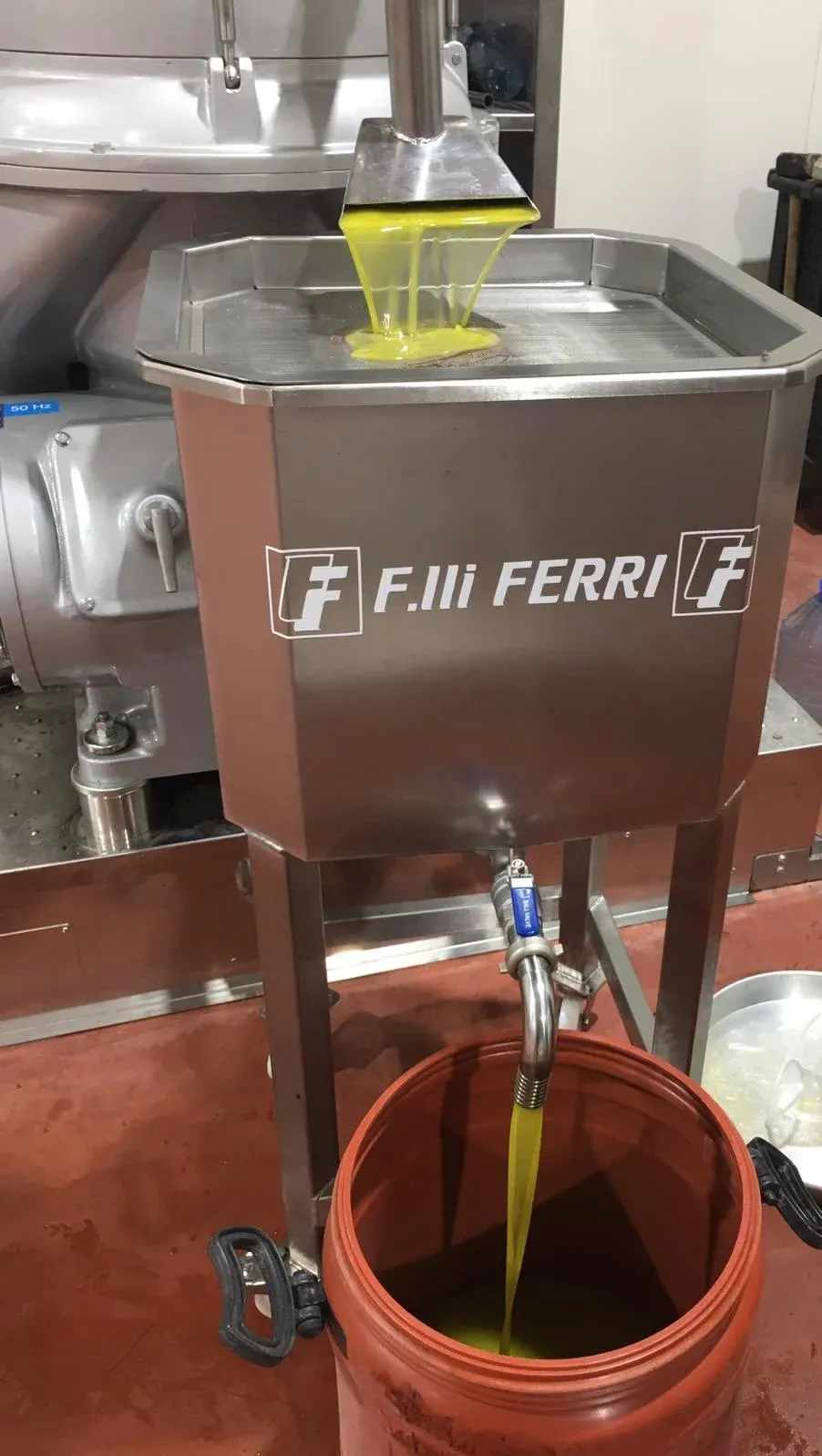 Mirmengjesi njerez te mire! — Byrek & flia