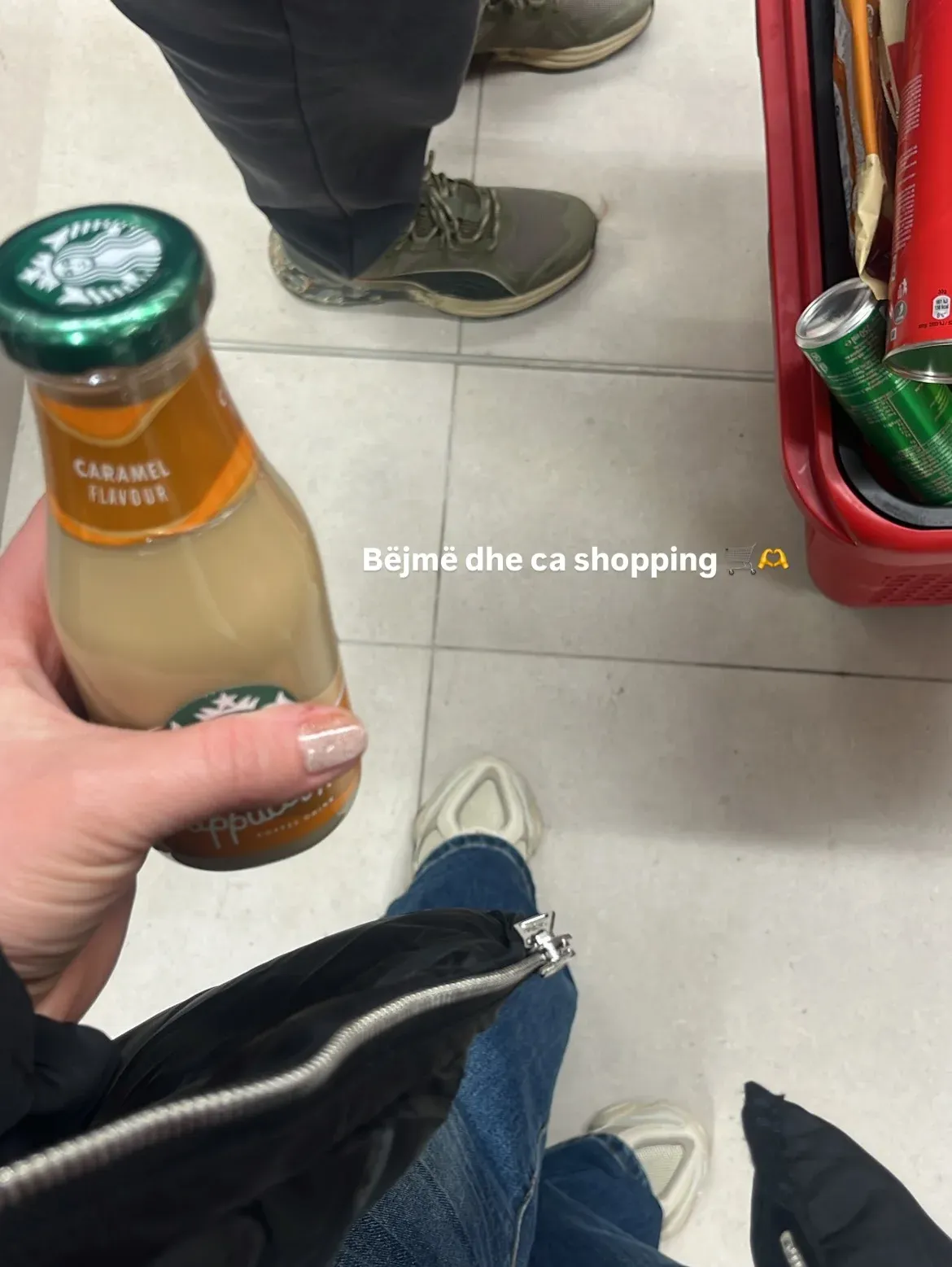 Dita sot Pas ditësh me shi e të ftohtë, dielli na surprizoi dhe e shijuam… — Ëmbëlsira, pamja 5