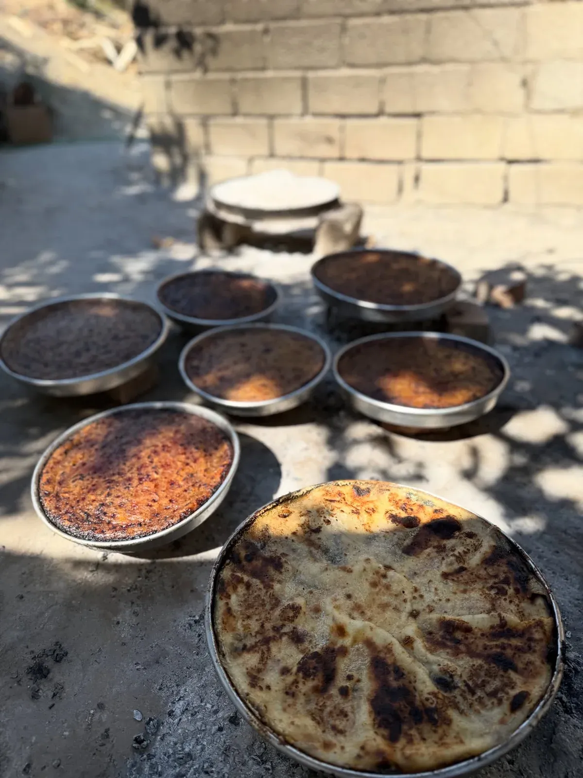 Gatime të përgatitura me dashuri dhe shije saci Nje pjesëz shumë e vogël e… — Procesi, pamja 17