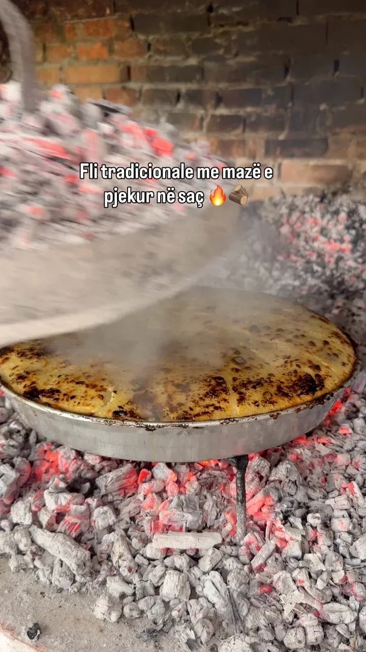 Sapo doli nga saçi… Aromaaa që s’fshihet dot, e ka mbushur gjithë fshatin…