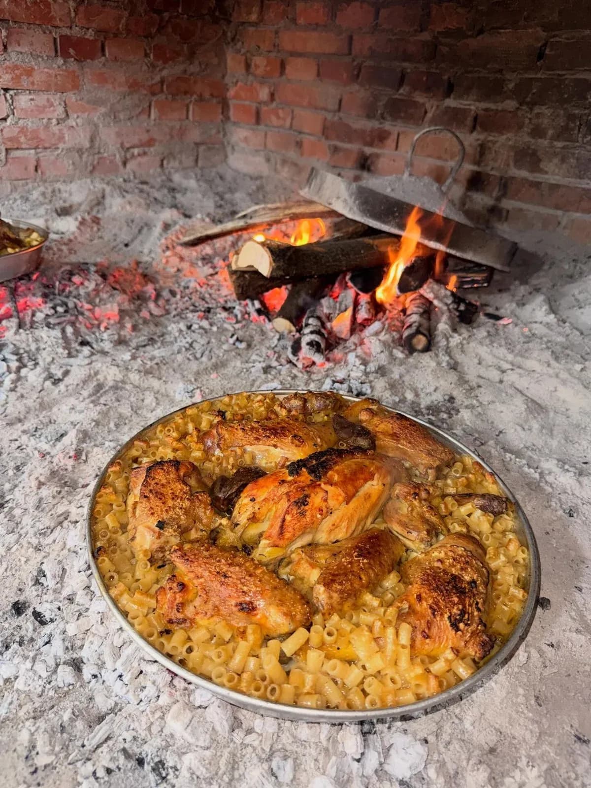 Marsi po mbyllet… dhe bashkë me të, një muaj plot aromë, zjarr dhe duar që… — Ëmbëlsira, pamja 5