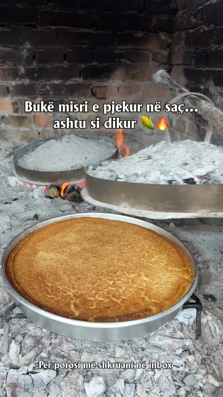 Bukë misri e pjekur në saç… ashtu si dikur Kur them bukë misri, e kam… — Gatime në saç