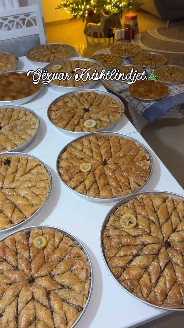 Gëzuar Krishtlindjet! — Ëmbëlsira